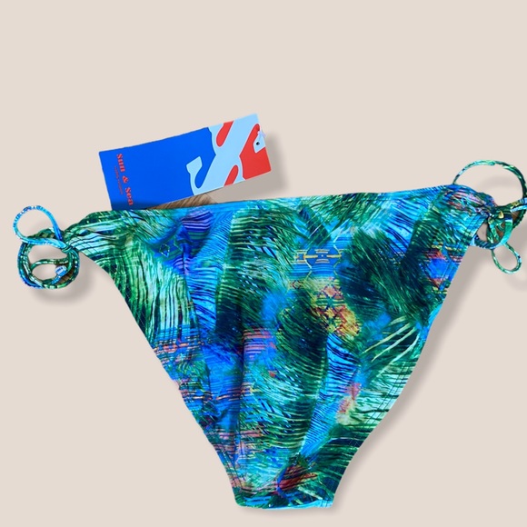 Green Floral Side-Tie Bikini Bottoms - Picture 5 of 8